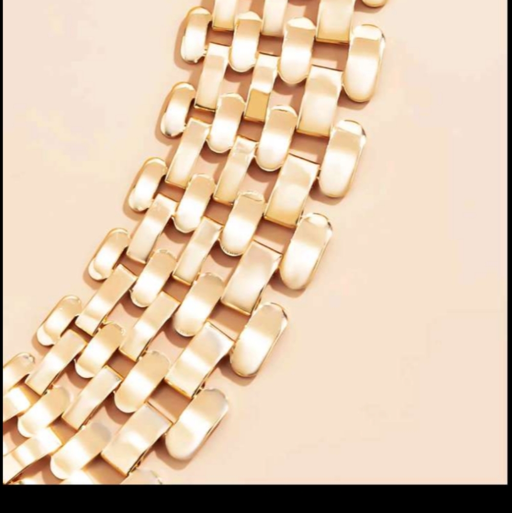 Exaggerated CUBAN CHUNKY THICK CHAIN GOLD NECKLACE - Picture 4 of 5